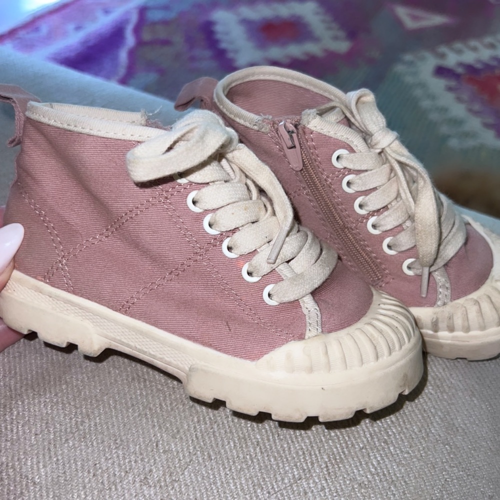 Zara hightops